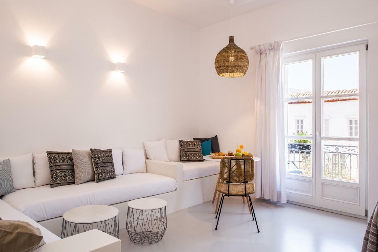 Arokaria Boutique Apartments ไฮดรา ภายนอก รูปภาพ